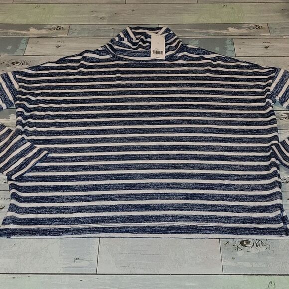 BANANA REPUBLIC Shirt/Top sz Small NWT - Picture 1 of 5